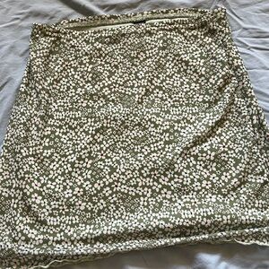 SHEIN Olive Floral Skirt